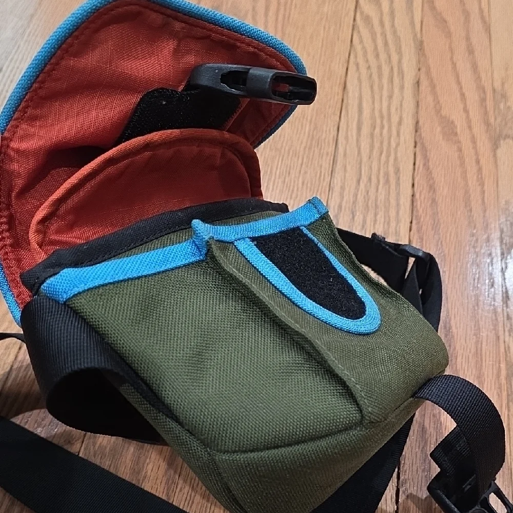 Crumpler Olive Green Compact Shoulder Bag with Blue Trim